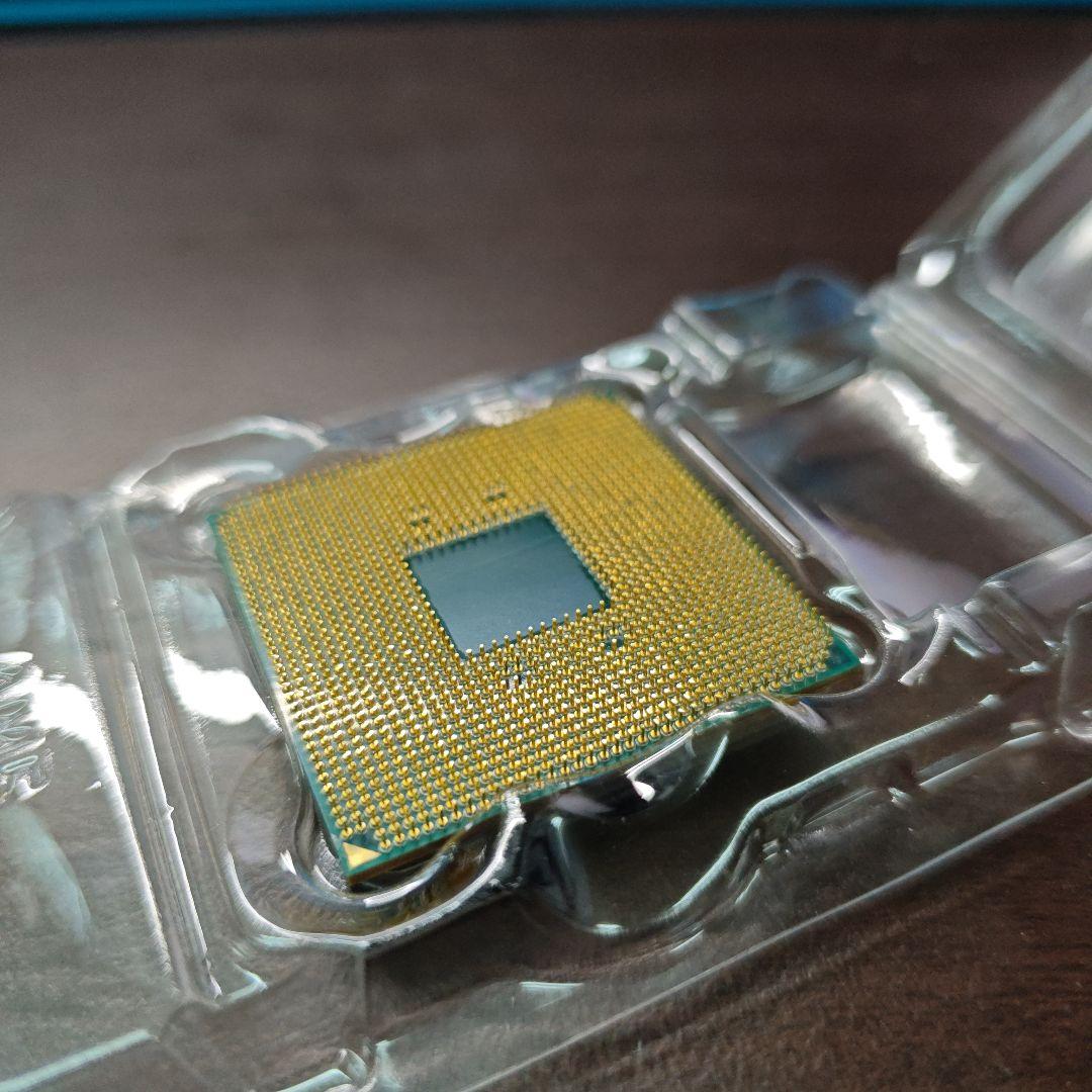 AMD Ryzen 7 5700X3D⑨ B