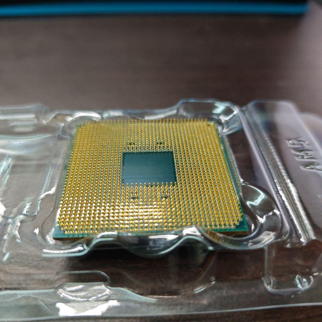 AMD Ryzen 7 5700X3D⑨ B