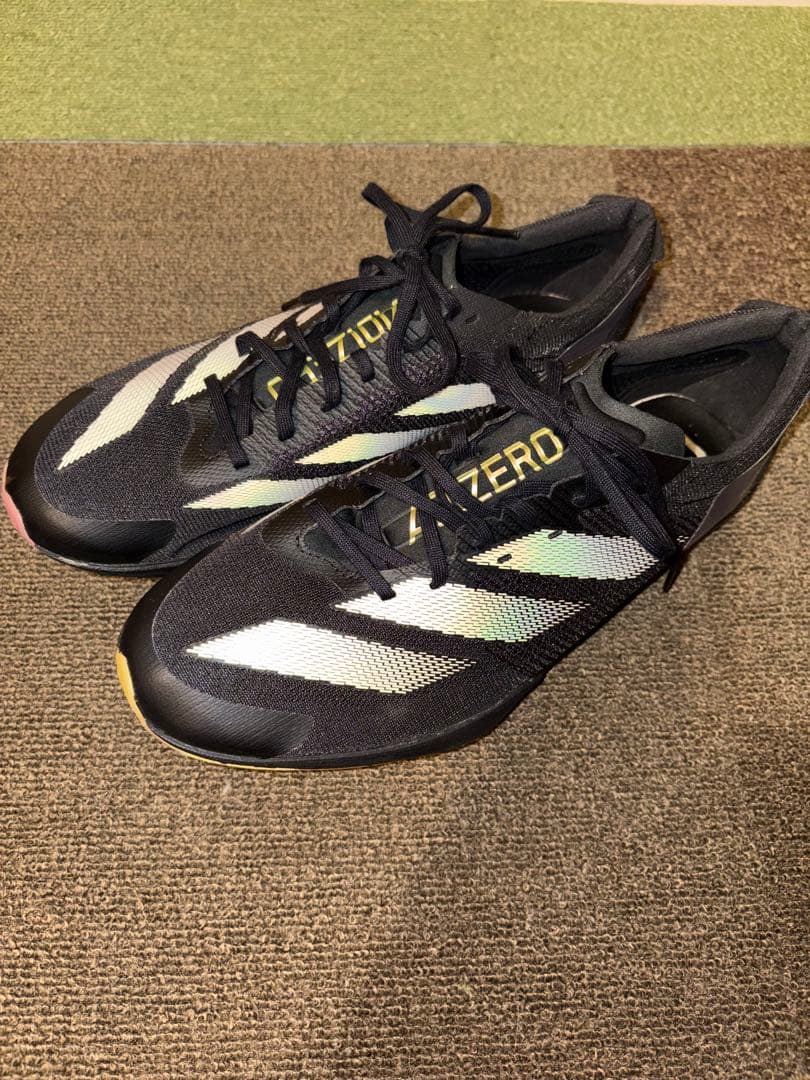 アディゼロフィネス　26.5cm