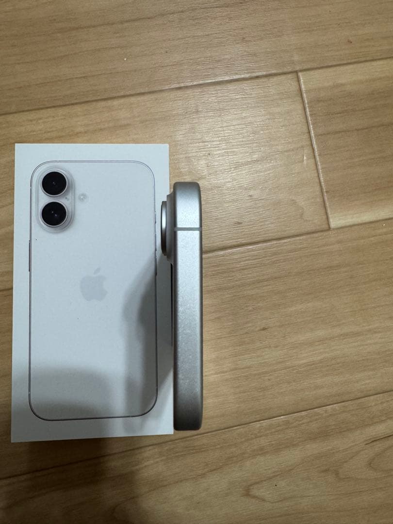 Apple iPhone 16 ホワイト 128GB