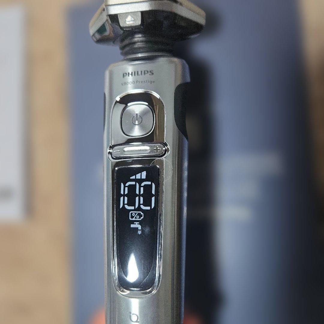 フィリップス 電動シェーバーS9000プレステージ SP9841/32