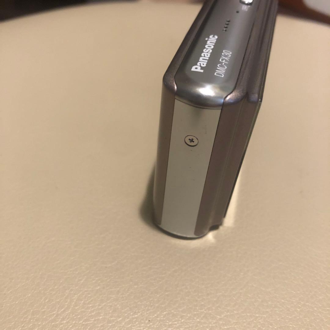 Panasonic LUMIX DMC-FX30 【中古】バッテリー付き