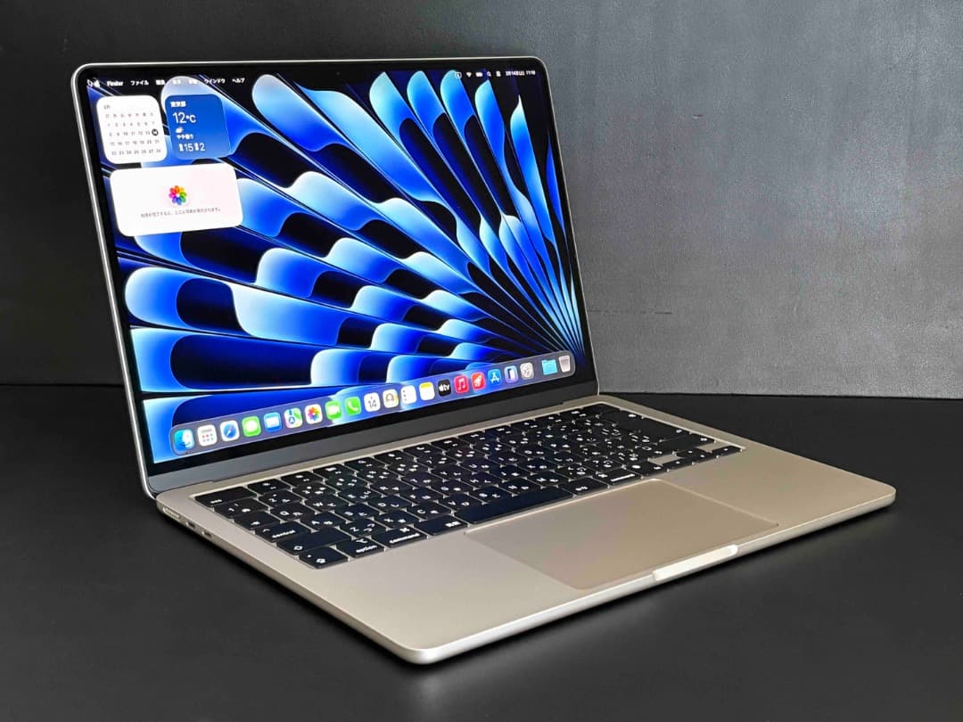 【美品】MacBook Air （M2, 2022）13.6㌅ 512GB