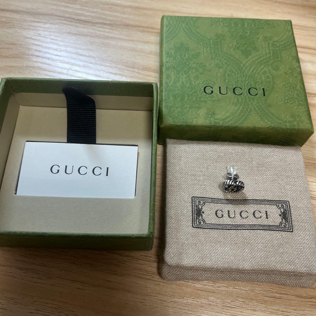 ち*ぬ様 GUCCI ピアス