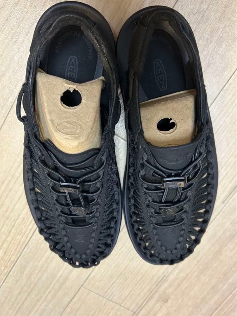 KEEN UNEEK W ブラック US 9 JPN２６