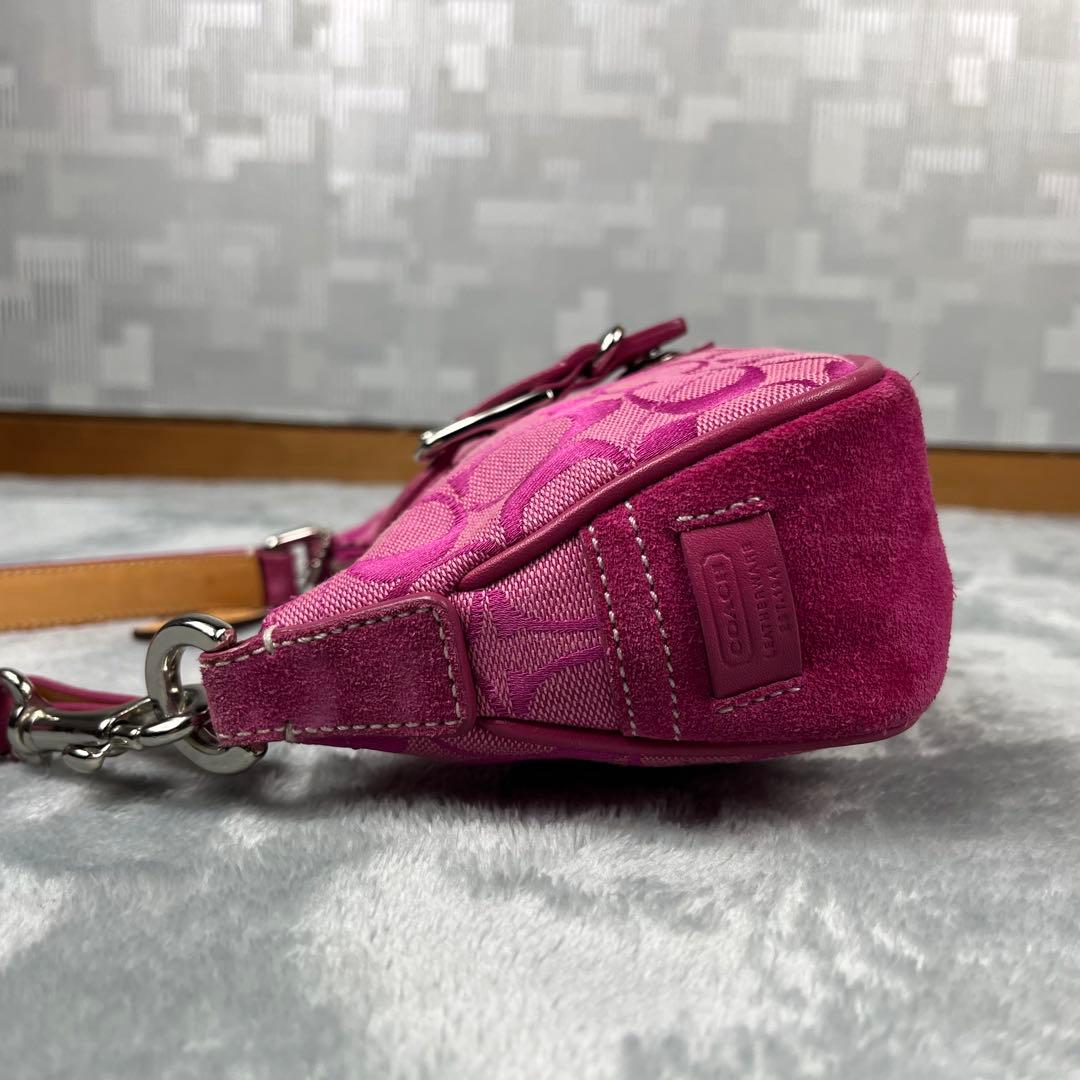 バッグ Coach Soho Pink Hand Bag Signature