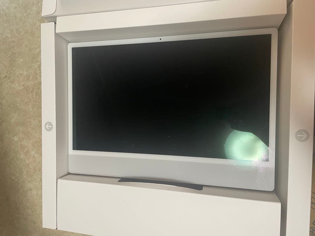 iMac (シルバー) Apple M3チップ 8GBメモリ 256GB