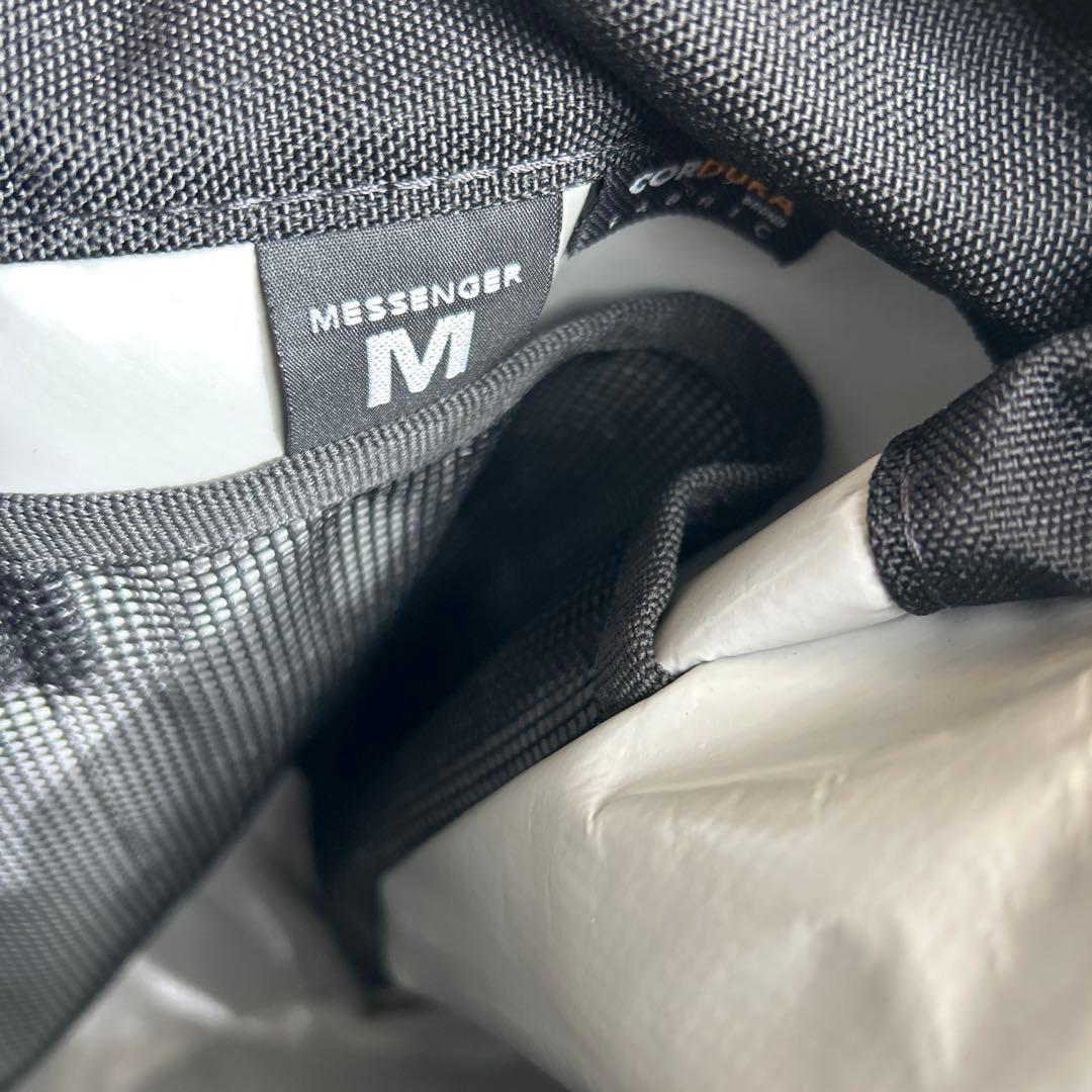 g.d様）【美品】bagaboo メッセンジャーバッグ　Mサイズ