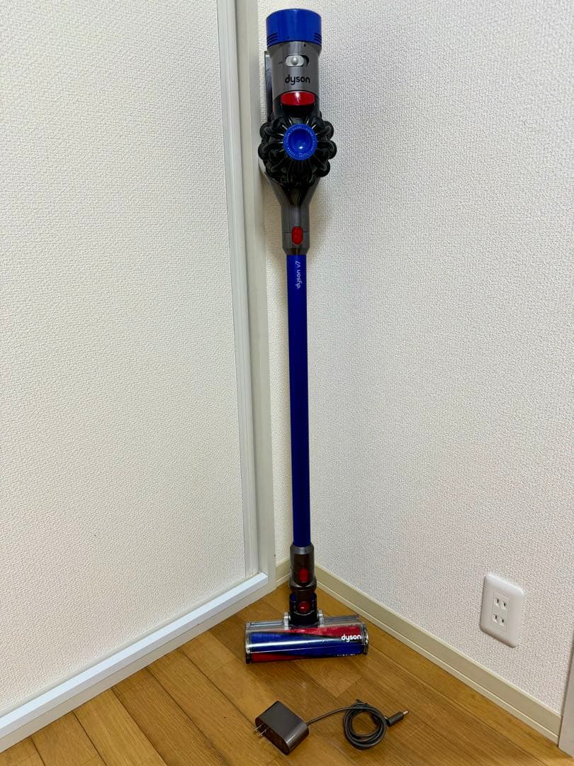 【美品】Dyson ダイソン V7 SV11 分解清掃済