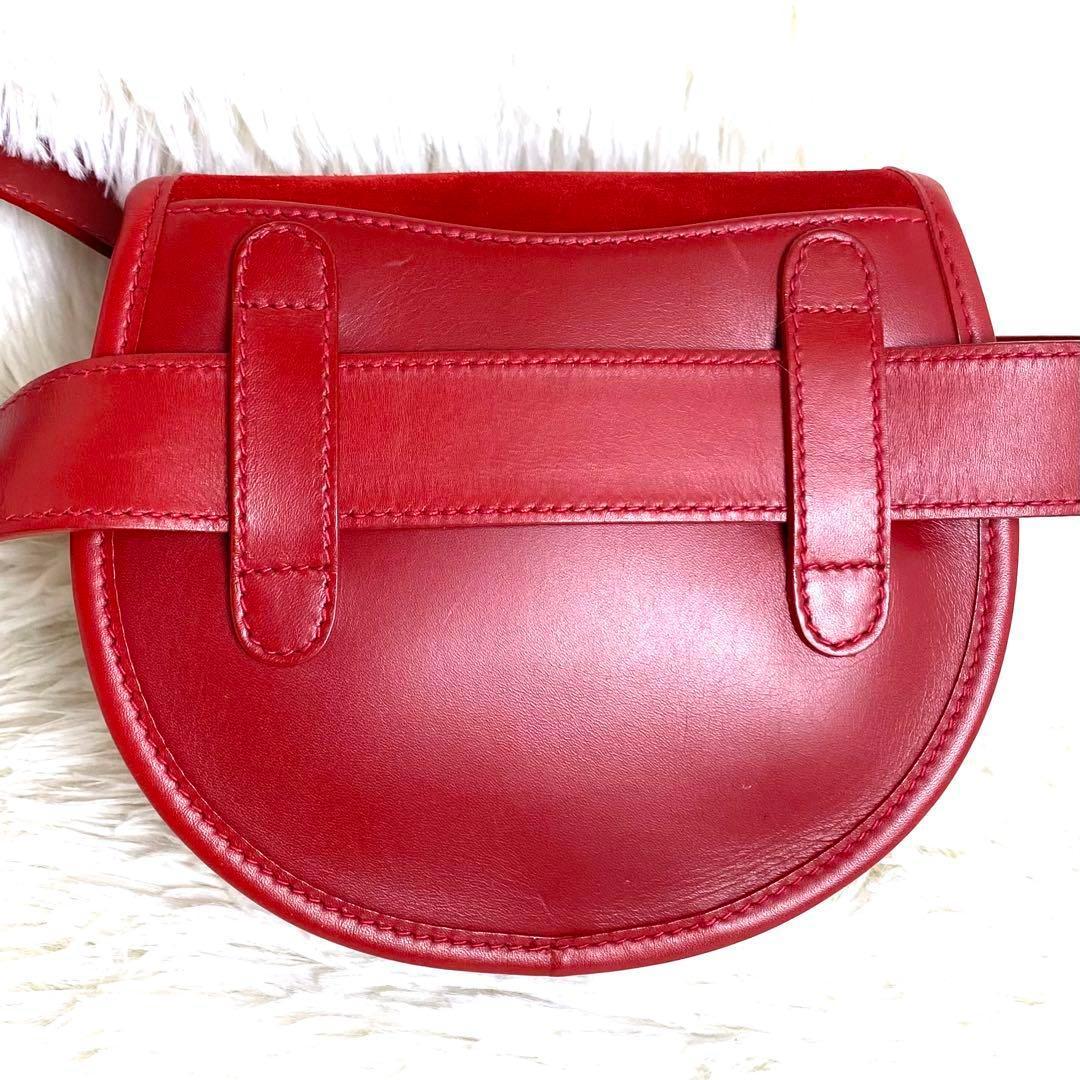 【極美品】グッチ ウエストポーチ ホースビット レザー スエード レッド 金