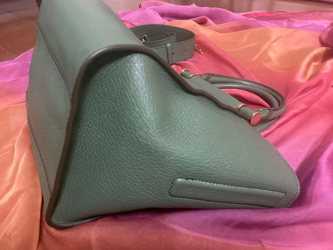 Max Mara カーキ色 ハンドバッグ& 大判ショール