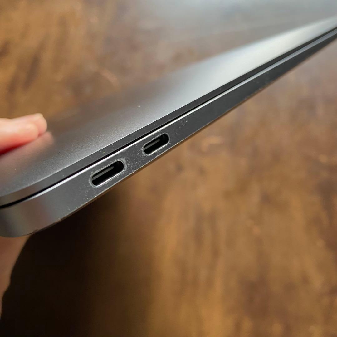 MacBookAir (M1,2020,13.3インチ,256GB,