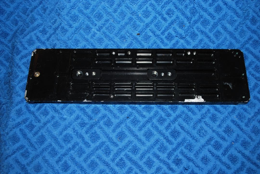 池上放送業務カメラ用プレートT-791動作品の出品です。