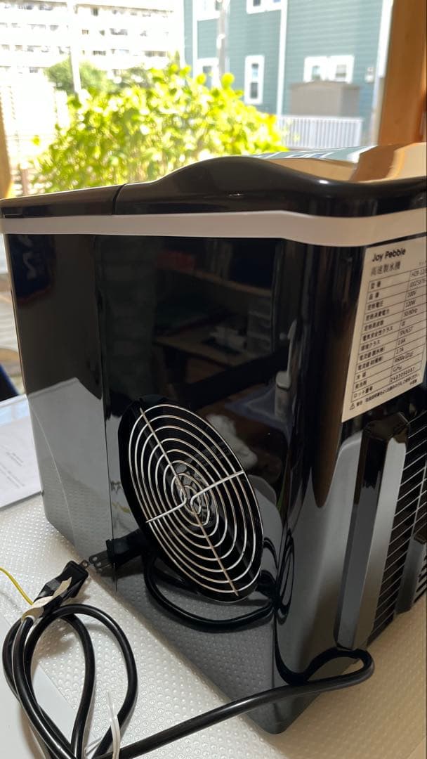 家庭用　製氷機　ブラック