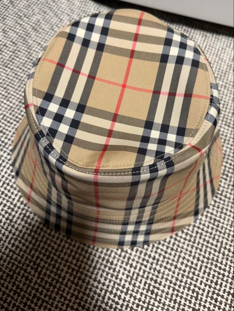 バーバリー バケットハット