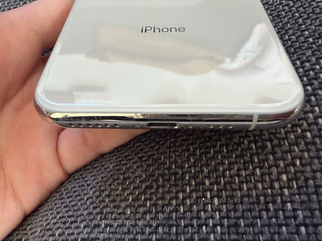 iPhone XS ホワイト 64GB 本体のみ