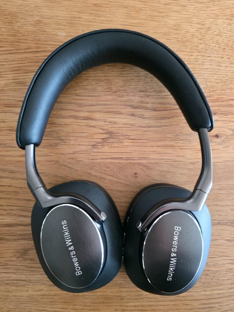 ヘッドホン Bowers & Wilkins PX8