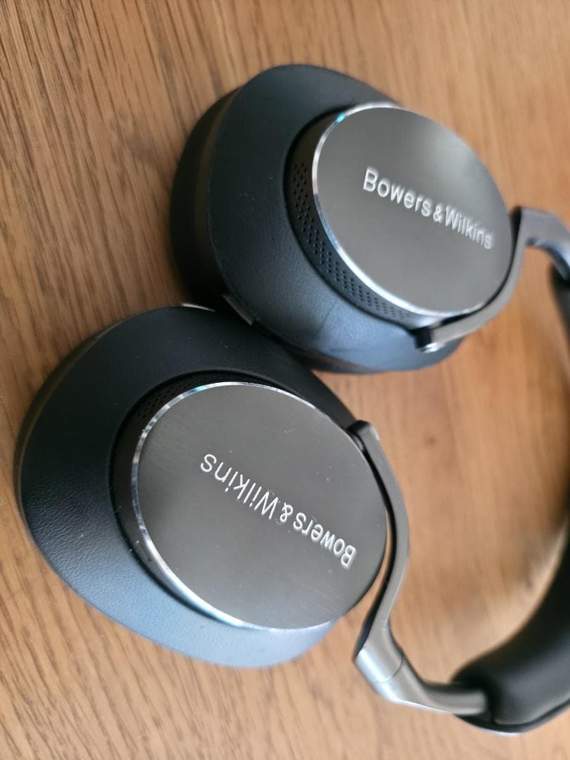 ヘッドホン Bowers & Wilkins PX8