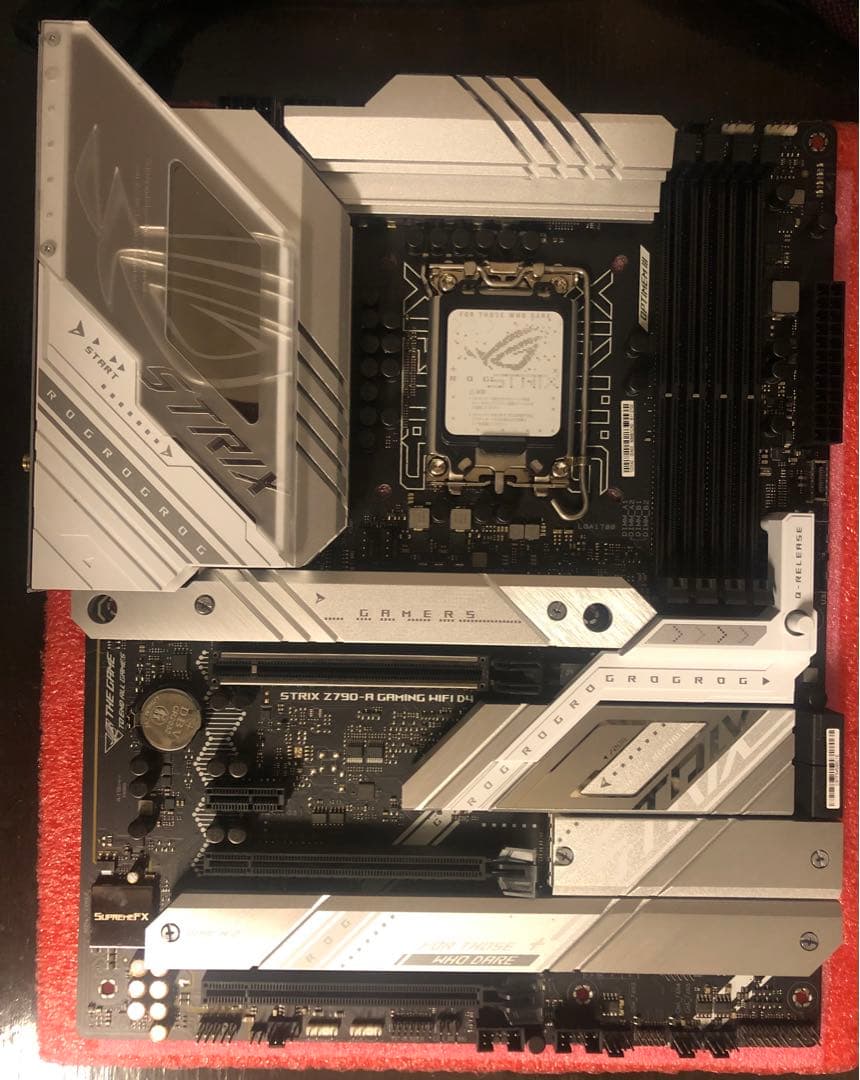 ASUS ROG STRIX Z790-A WIFI D4【訳あり/保証あり】