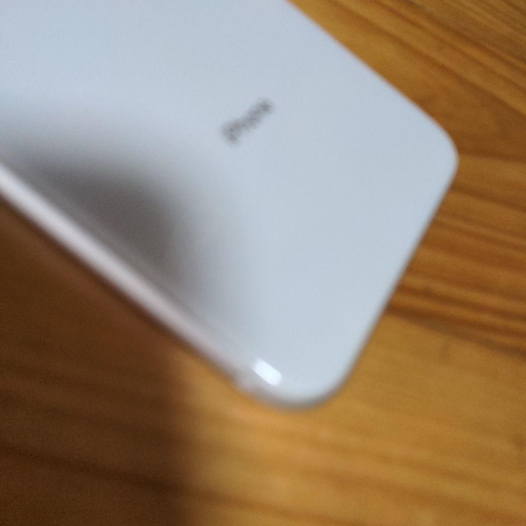 iPhone 8 Plus 64GB ホワイト