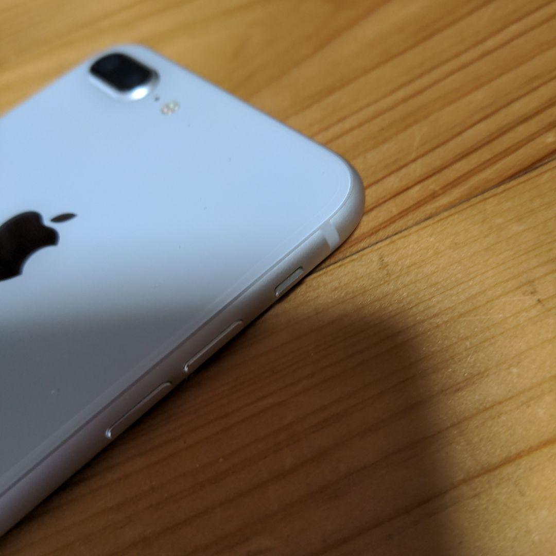 iPhone 8 Plus 64GB ホワイト