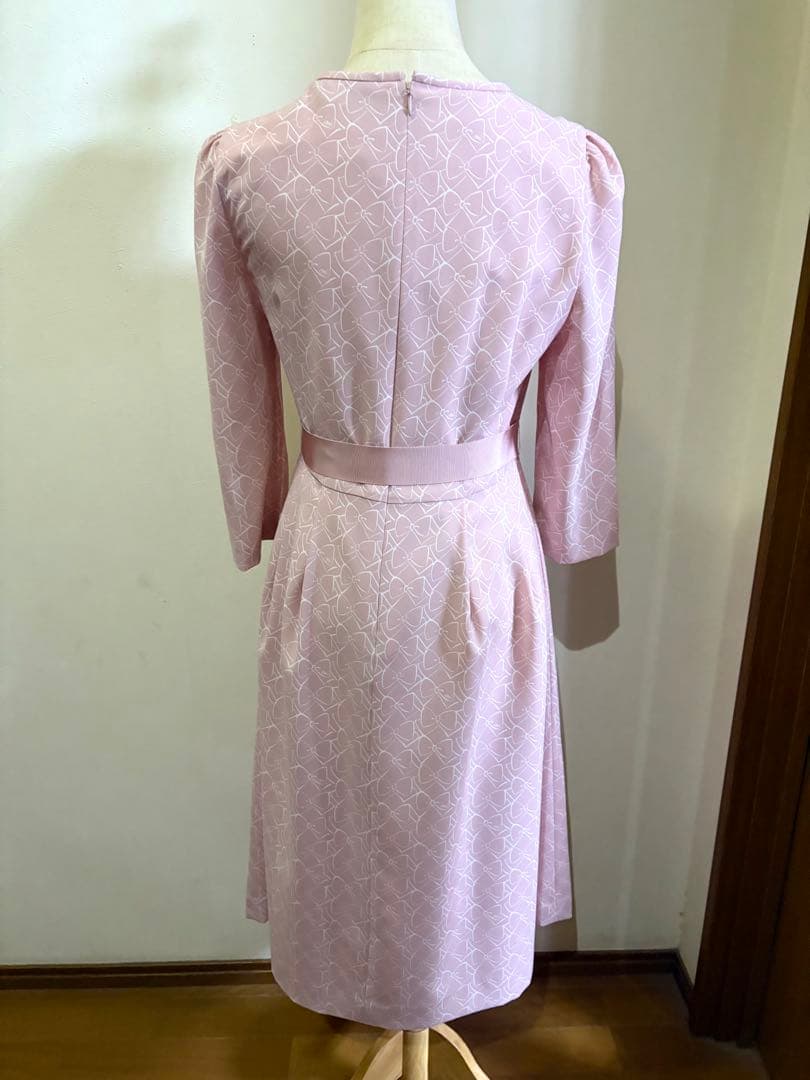 新品 定価42900円 エムズグレイシー リボン柄ワンピース 38 ピンク 今期