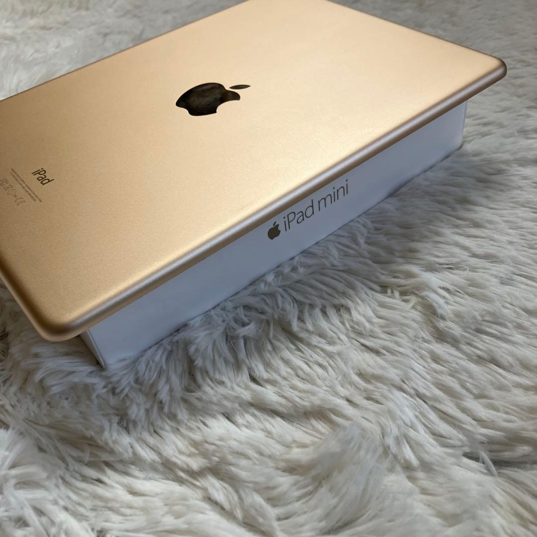 【完動品】iPad Air2 128GB 【すぐ発送】【付属品】