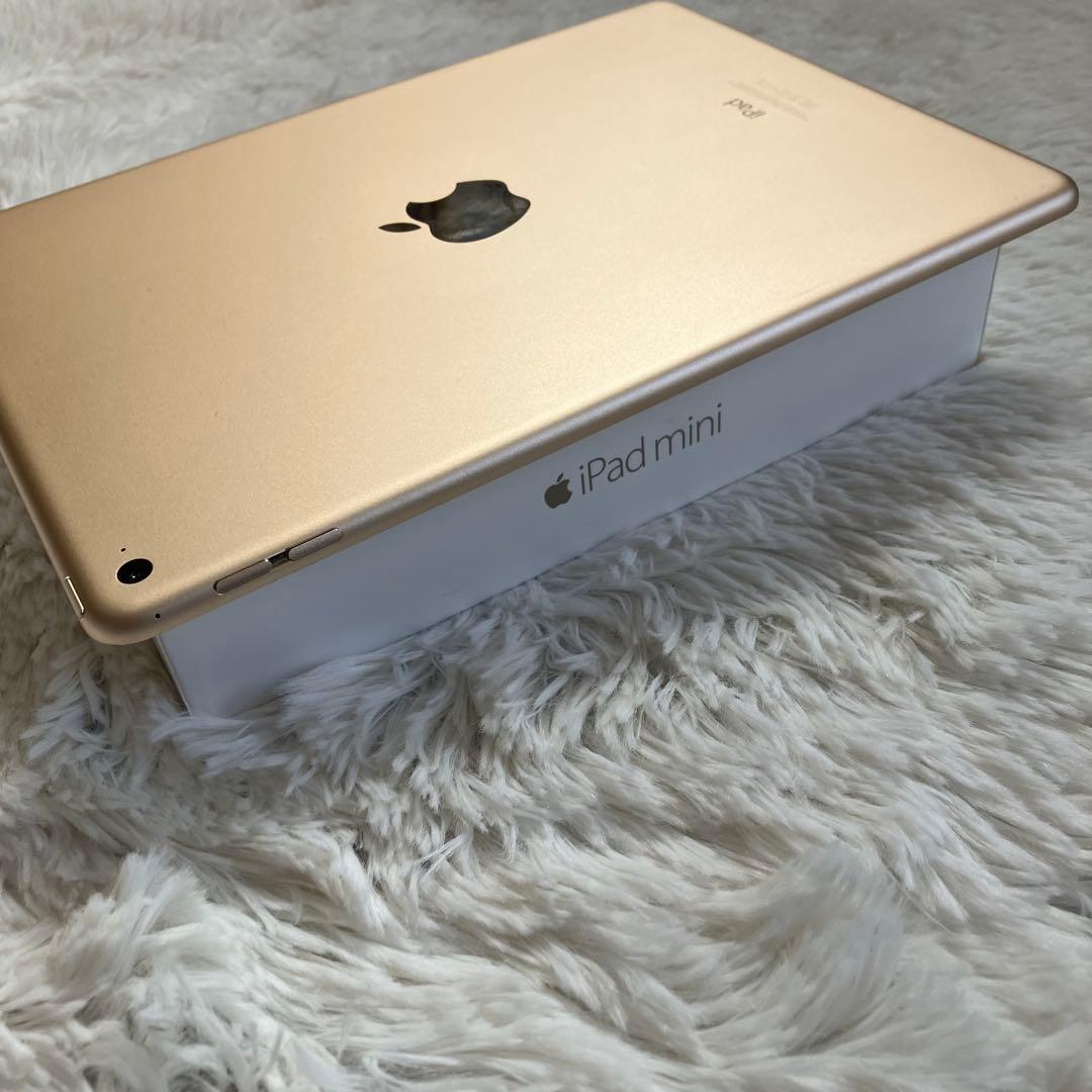 【完動品】iPad Air2 128GB 【すぐ発送】【付属品】