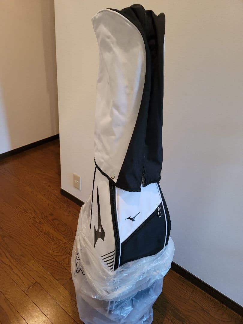 【新品未使用】Mizuno ゴルフバッグ・キャディバッグ ホワイト/ブラック