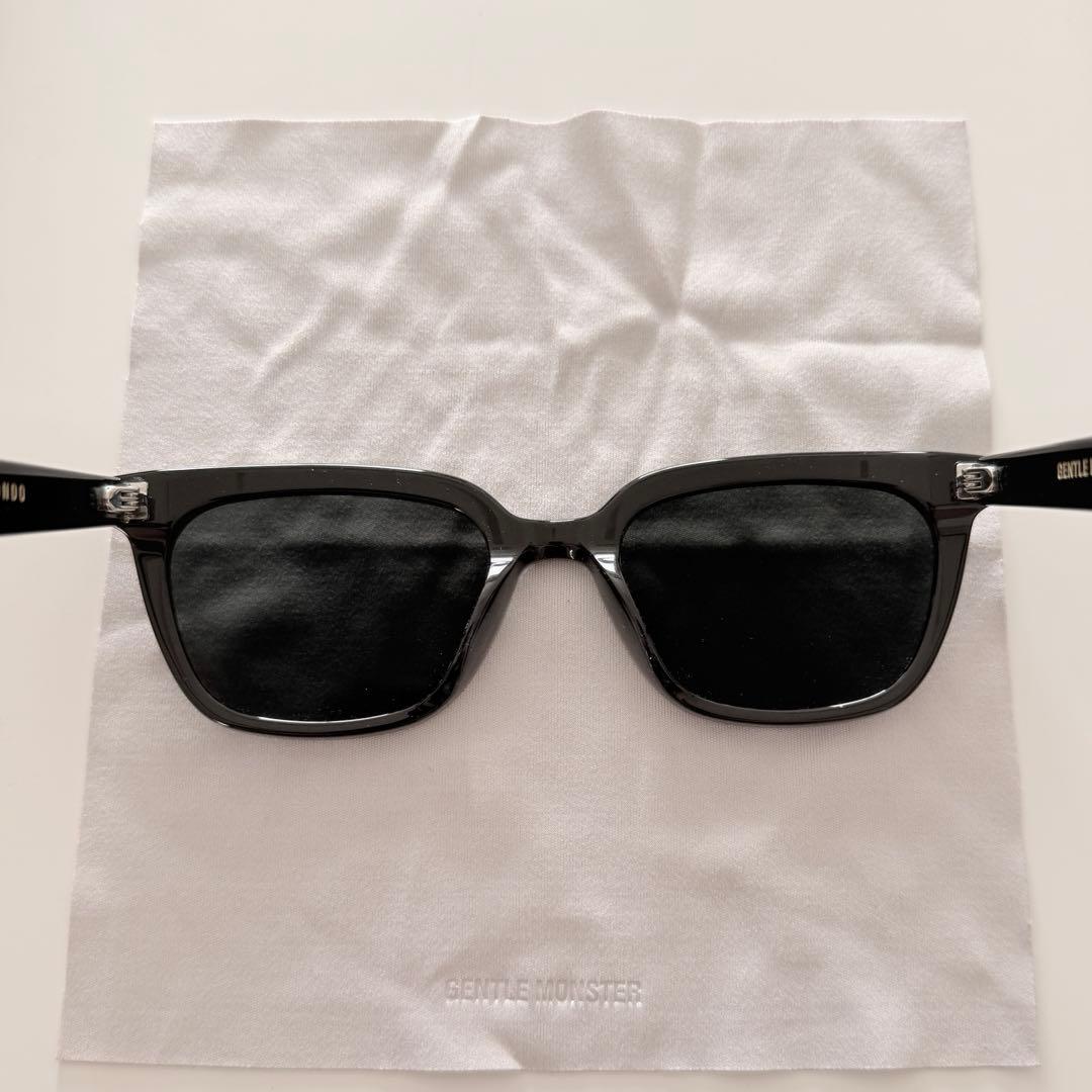 GENTLE MONSTER MONDO 01 サングラス ケース付き