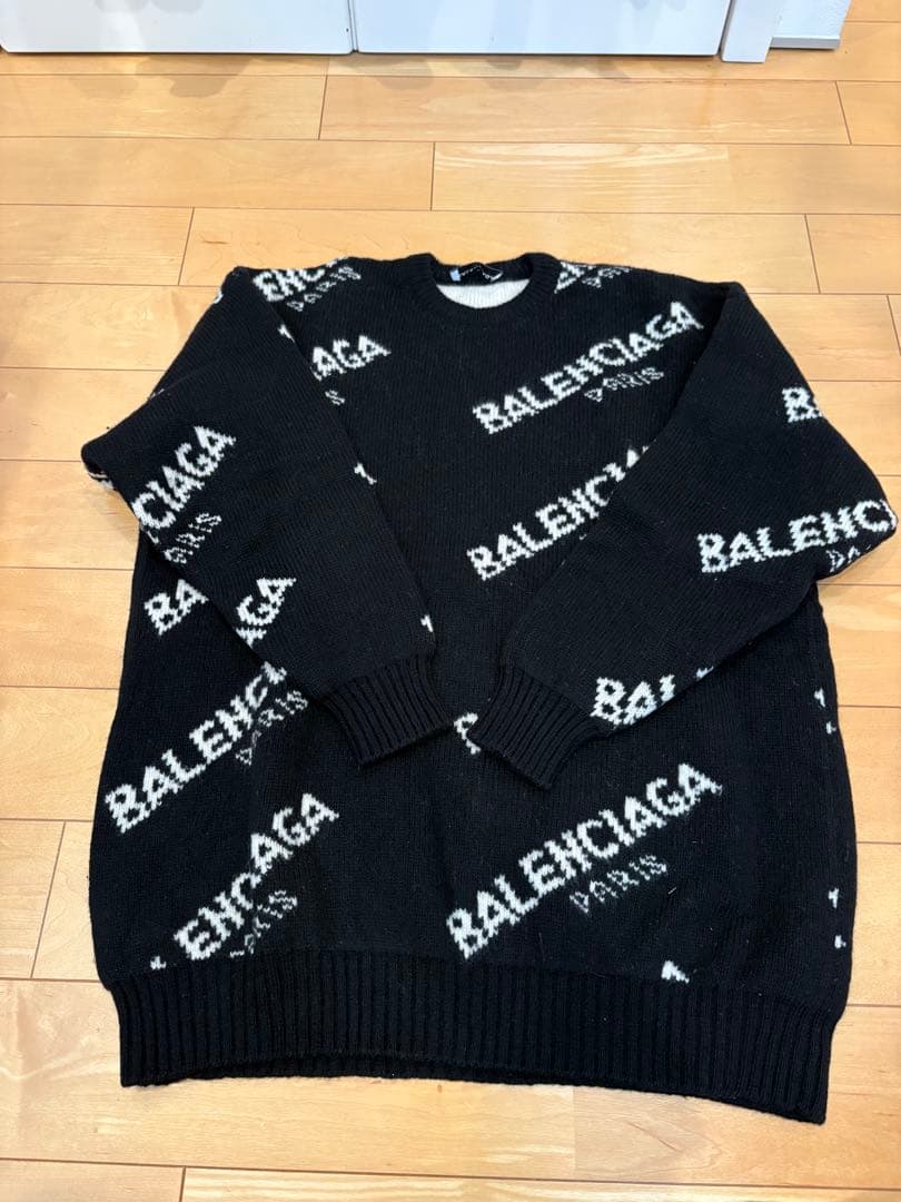 BALENCIAGA ロゴ入りセーター ブラック　34サイズ