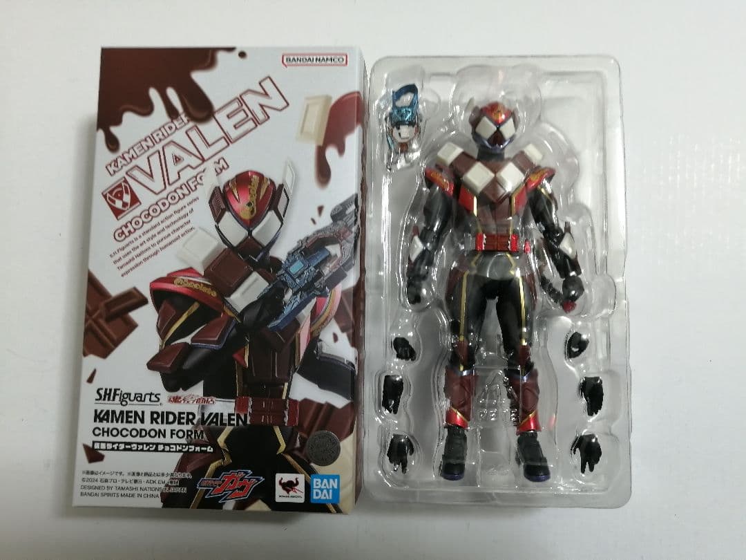 フィギュアーツ　仮面ライダー　ヴァレン　ヴラム　S.H.Figuarts