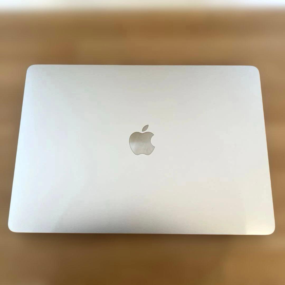 MacBook Pro (13-inch, 2017) 本体