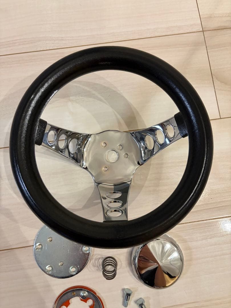 グラント　8インチ　ムーンアイズ