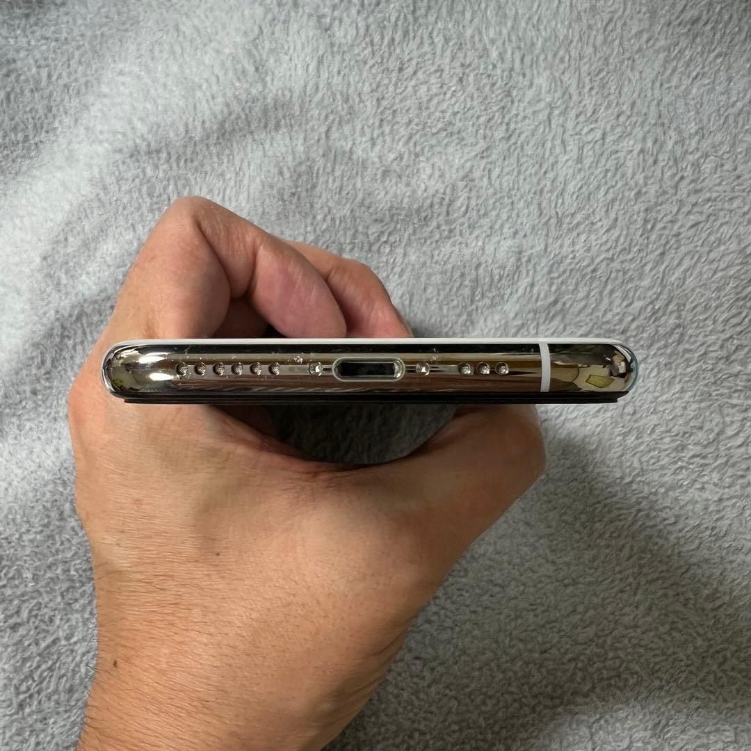 Apple iPhone XSホワイト 256GB