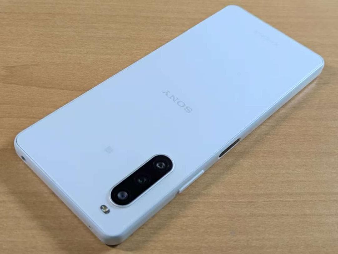 スマートフォン本体 010700A XPERIA A202SO 128GB