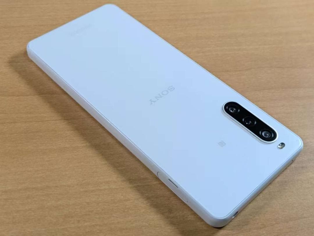 スマートフォン本体 010700A XPERIA A202SO 128GB
