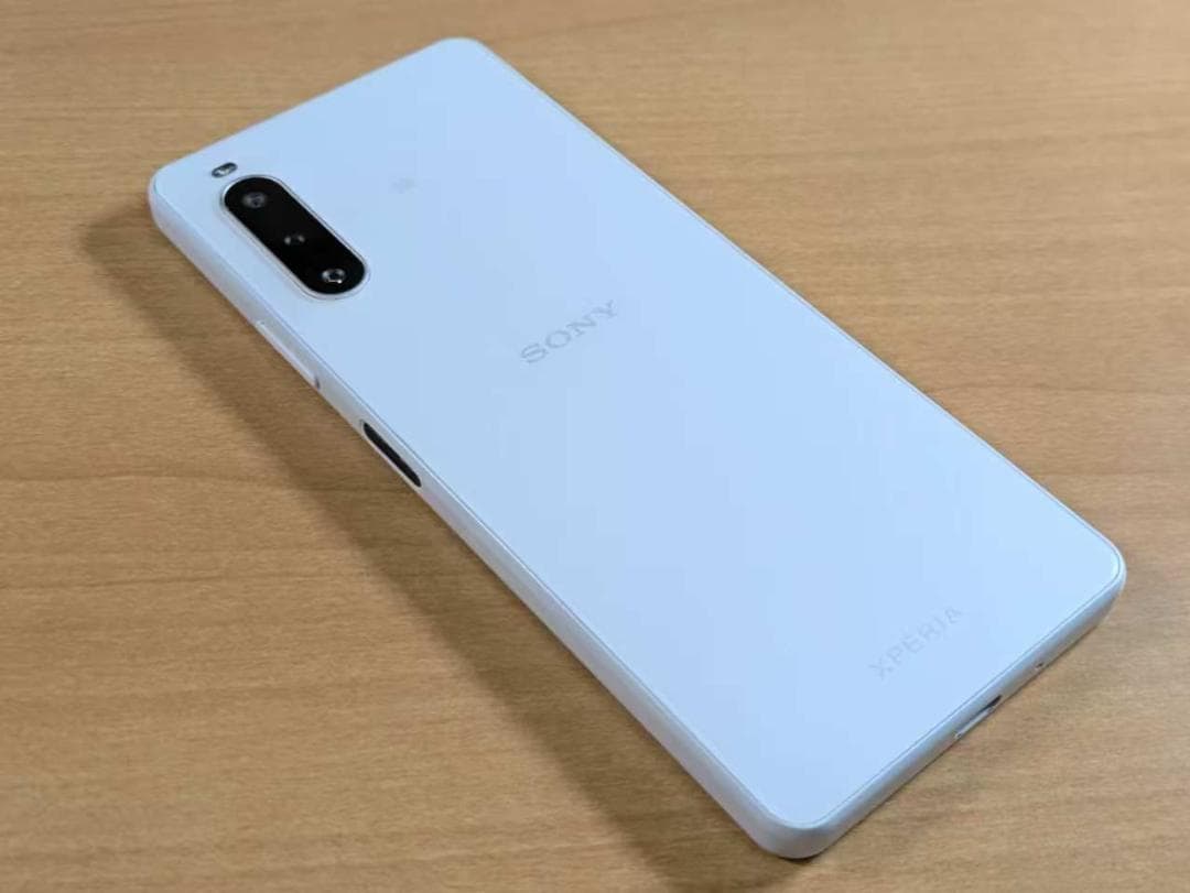 スマートフォン本体 010700A XPERIA A202SO 128GB
