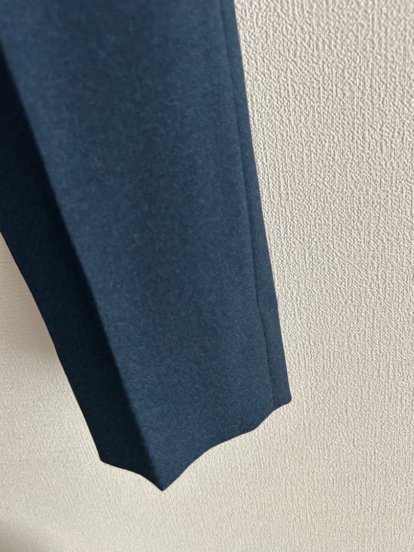 ユナイテッドアローズ　メンズ　スーツ　ネイビー　未使用　今年購入　安値すぎる