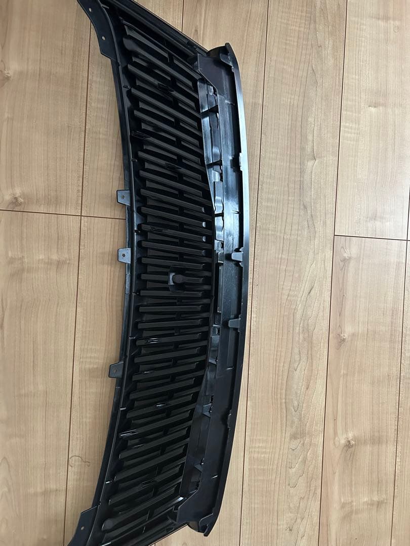 新品‼️ハリアー　フロントグリル