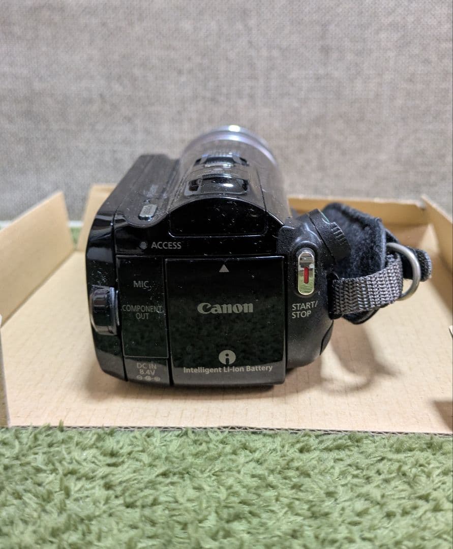 CANON ivis HF2O ビデオカメラ
