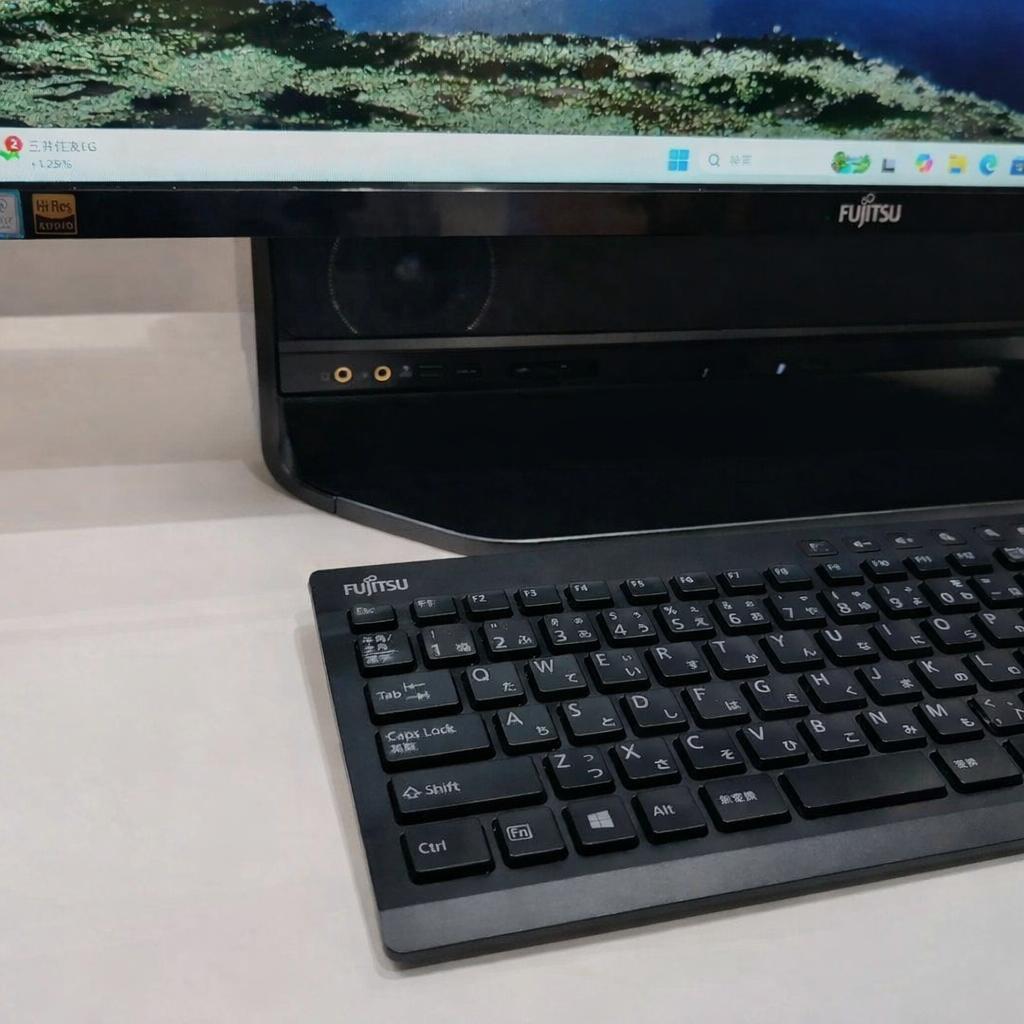 日本製 富士通一体型パソコン i7★W録画★顔認証★Office★SSD 1TB