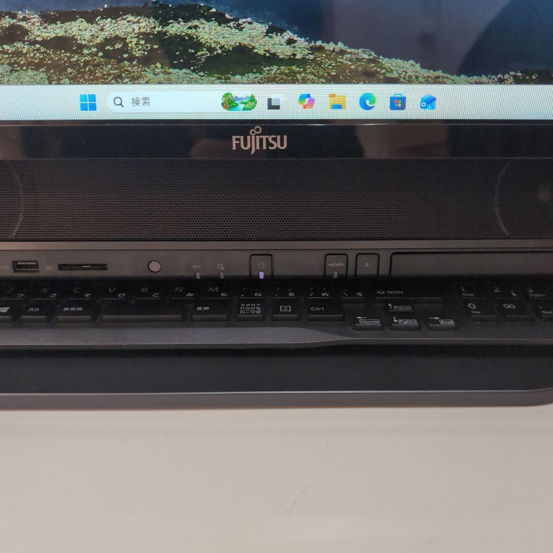 日本製 富士通一体型パソコン i7★W録画★顔認証★Office★SSD 1TB