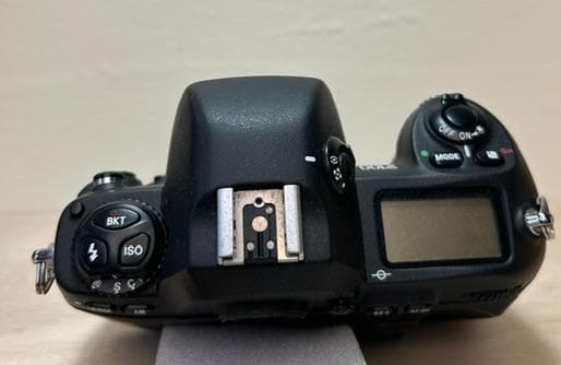 Nikon F100 ニコン フィルムカメラ