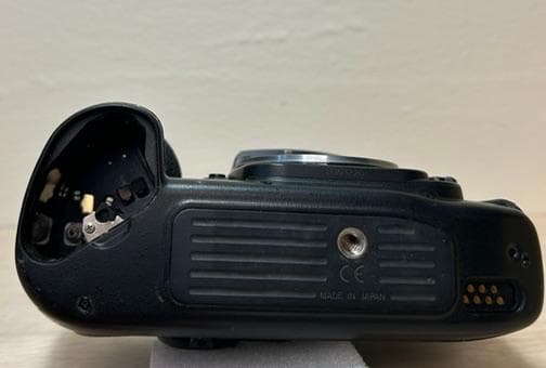 Nikon F100 ニコン フィルムカメラ