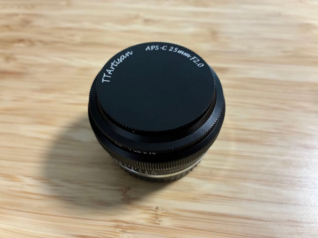 TTArtisan APS-C 25mm F2.0 単焦点レンズ