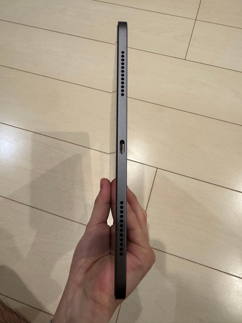 Apple iPad Air スペースグレー 本体　64gb