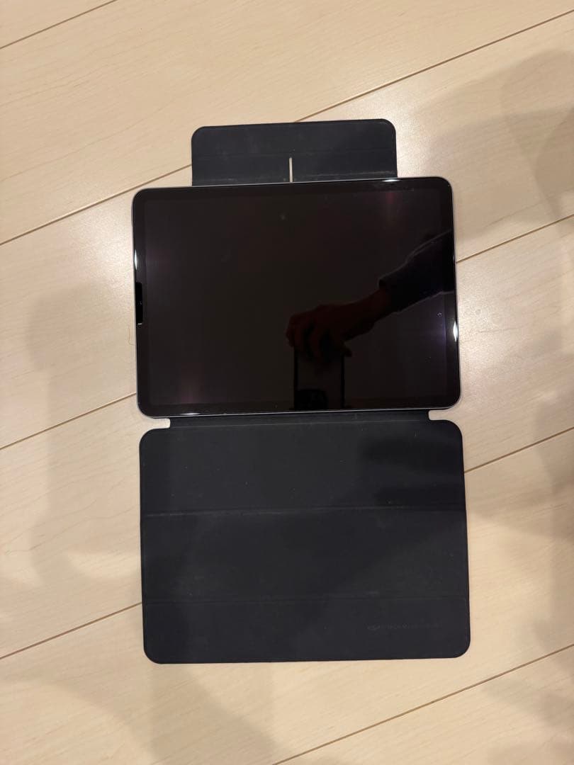 Apple iPad Air スペースグレー 本体　64gb