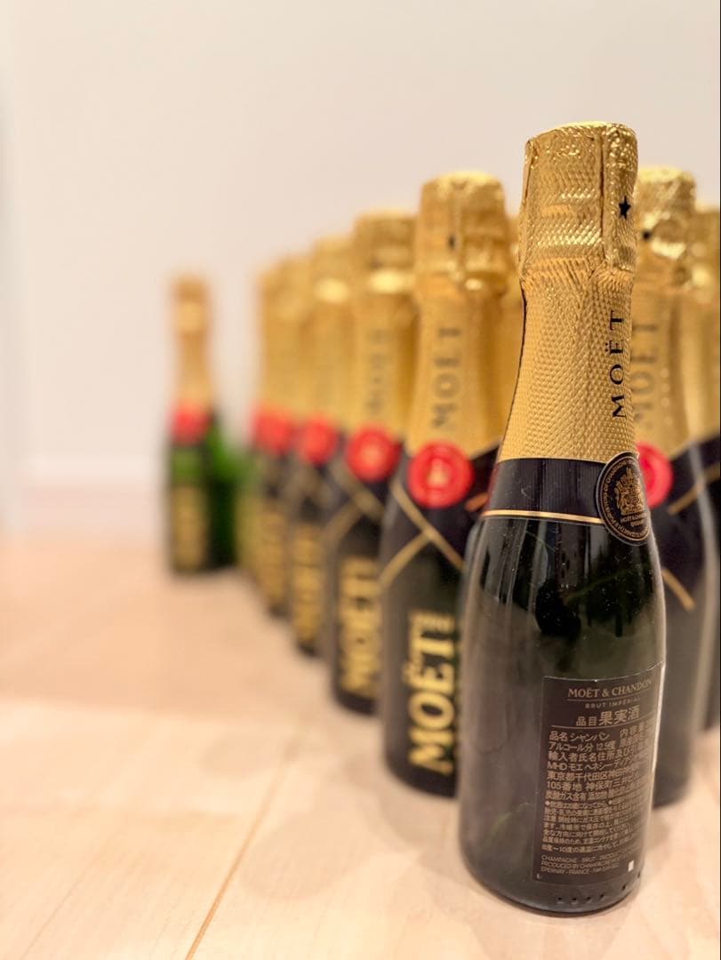 モエ・エ・シャンドン ミニモエ 200ml × 24本セットです！