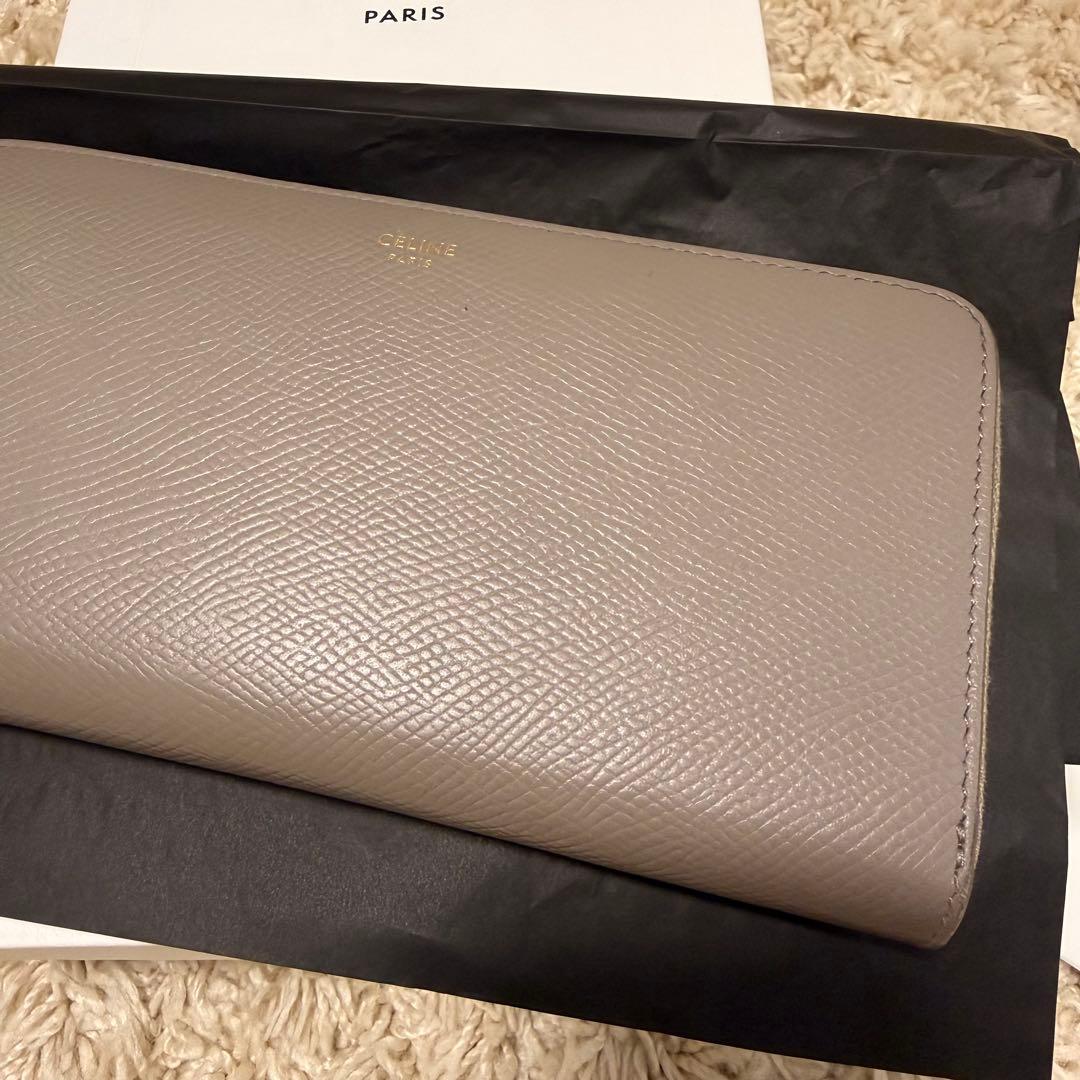セリーヌ　長財布　人気カラーペブル　セリーヌ銀座シックス店購入 グレージュ